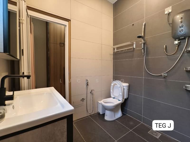 Rumah Teres 2 Tingkat untuk Dijual di Setia Alam (Selangor) - Lucas Ng - Bathroom - PropertyGuru.com.my