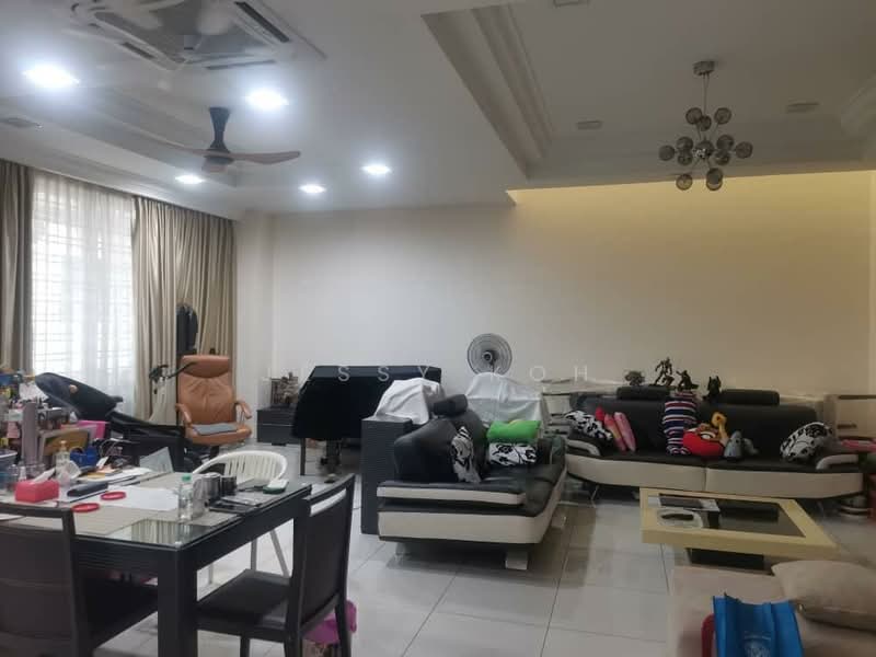 Cluster House for Rent in Taman Mount Austin (Tebrau) - Jessy Koh - Living Room - PropertyGuru.com.my