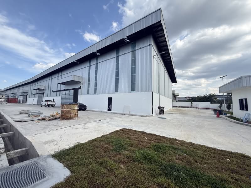 Factory for Rent in Balakong (Selangor) - Maylimee Wong - Exterior - PropertyGuru.com.my