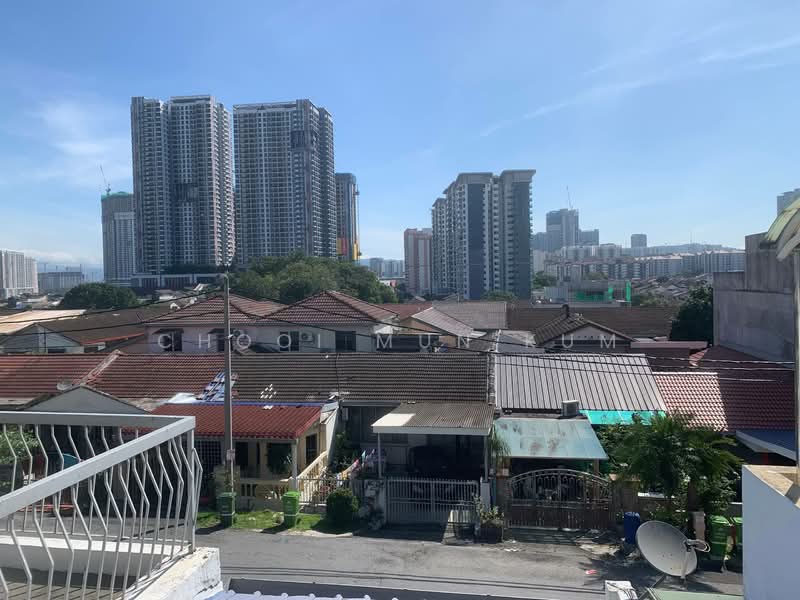 Rumah Teres 2 Tingkat untuk Disewa di Happy Garden (Kuchai Lama) - Chooi Mun Kum - Exterior - PropertyGuru.com.my
