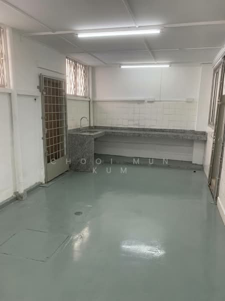 Rumah Teres 2 Tingkat untuk Disewa di Happy Garden (Kuchai Lama) - Chooi Mun Kum - Kitchen - PropertyGuru.com.my