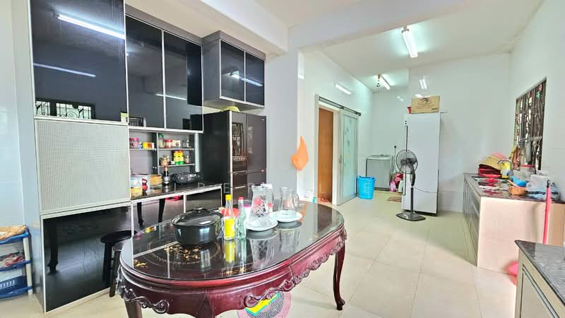 Semi-Detached House for Sale in Bakri (Johor) - Albert Liew - Kitchen - PropertyGuru.com.my