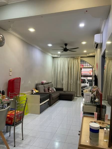 1-storey Terraced House for Sale in Bukit Indah (Iskandar Puteri (Nusajaya)) - Jayne Wong - Living Room - PropertyGuru.com.my