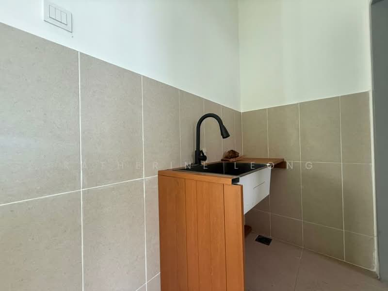 Kedai untuk Dijual di Bukit Beruntung (Selangor) - Katherine Leong - Interior - PropertyGuru.com.my