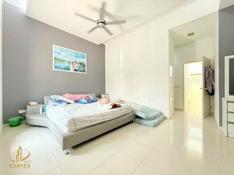 2-storey Terraced House for Sale in Setia Indah (Setia Alam) - Lucas Ng - Bedroom - PropertyGuru.com.my