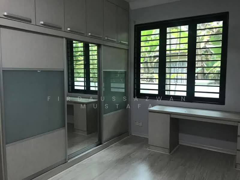 Bungalow for Sale in Bukit Beruntung (Selangor) - Firdaussazwan Mustafa - Bedroom - PropertyGuru.com.my