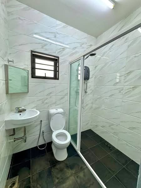 Bungalow for Sale in Bukit Beruntung (Selangor) - Firdaussazwan Mustafa - Bathroom - PropertyGuru.com.my