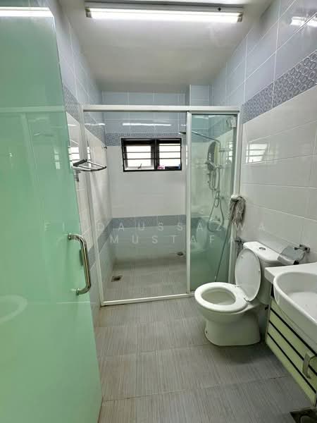 Bungalow for Sale in Bukit Beruntung (Selangor) - Firdaussazwan Mustafa - Bathroom - PropertyGuru.com.my