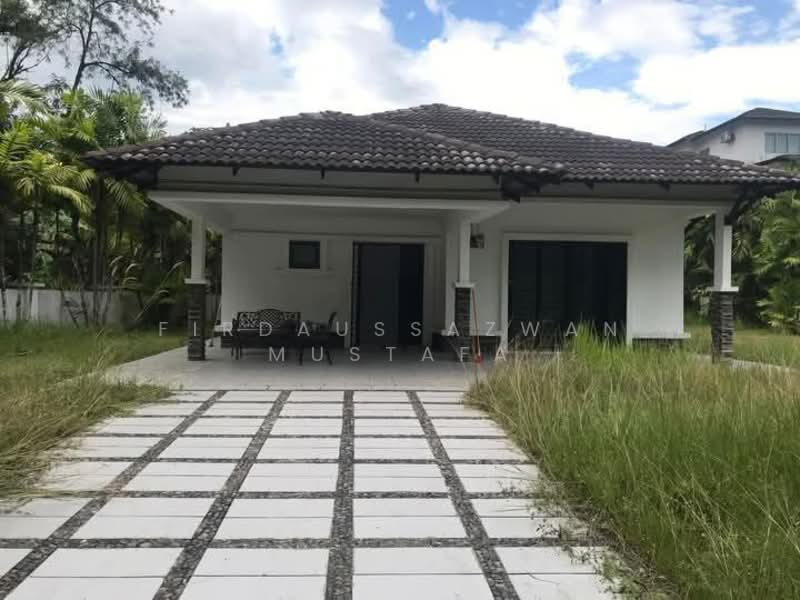 Bungalow for Sale in Bukit Beruntung (Selangor) - Firdaussazwan Mustafa - Exterior - PropertyGuru.com.my
