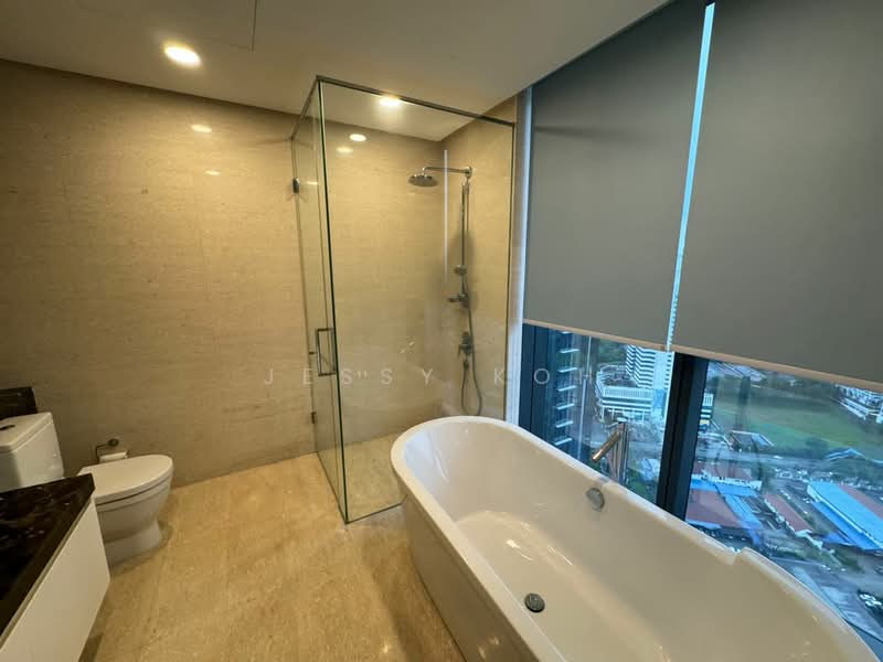 Kondominium untuk Disewa di The Astaka @ 1 Bukit Senyum - Jessy Koh - Bathroom - PropertyGuru.com.my