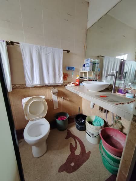 2-storey Terraced House for Sale in Bandar Mahkota Cheras (Cheras) - Kenny Lai - Bathroom - PropertyGuru.com.my