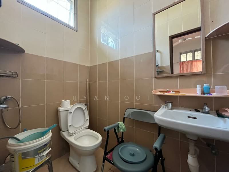 Rumah Berkembar untuk Dijual di Taman Seri Impian (Alor Setar) - Ryan Ooi - Bathroom - PropertyGuru.com.my