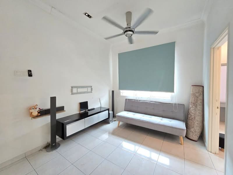 2-storey Terraced House for Sale in Taman Mutiara Rini (Skudai) - Shu Ying - Living Room - PropertyGuru.com.my