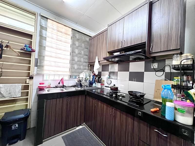 Rumah Teres untuk Dijual di Sungai Buloh (Selangor) - NORFADILAH ZAINUDDIN - Kitchen - PropertyGuru.com.my