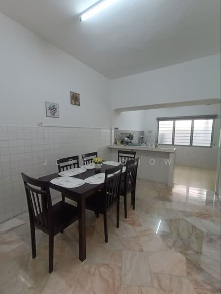 Semi-Detached House for Sale in Taman Camay (Ipoh) - Jerry Chow - Dining Room - PropertyGuru.com.my
