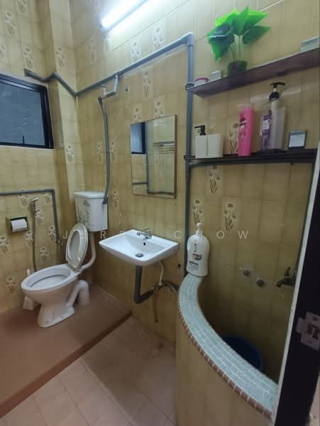 Semi-Detached House for Sale in Taman Camay (Ipoh) - Jerry Chow - Bathroom - PropertyGuru.com.my