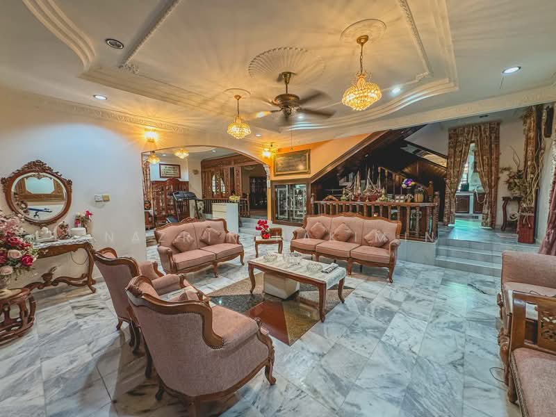 Rumah Banglo untuk Dijual di Seksyen 3 (Shah Alam) - Nazrin Hakimin - PropertyGuru.com.my