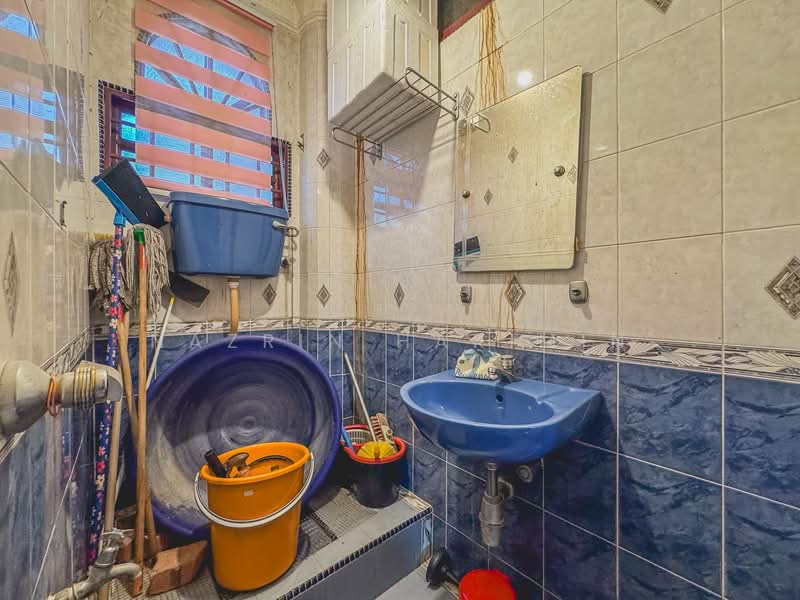 Rumah Banglo untuk Dijual di Seksyen 3 (Shah Alam) - Nazrin Hakimin - PropertyGuru.com.my