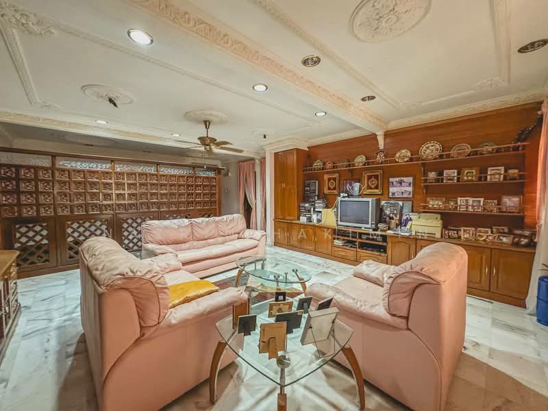 Rumah Banglo untuk Dijual di Seksyen 3 (Shah Alam) - Nazrin Hakimin - PropertyGuru.com.my