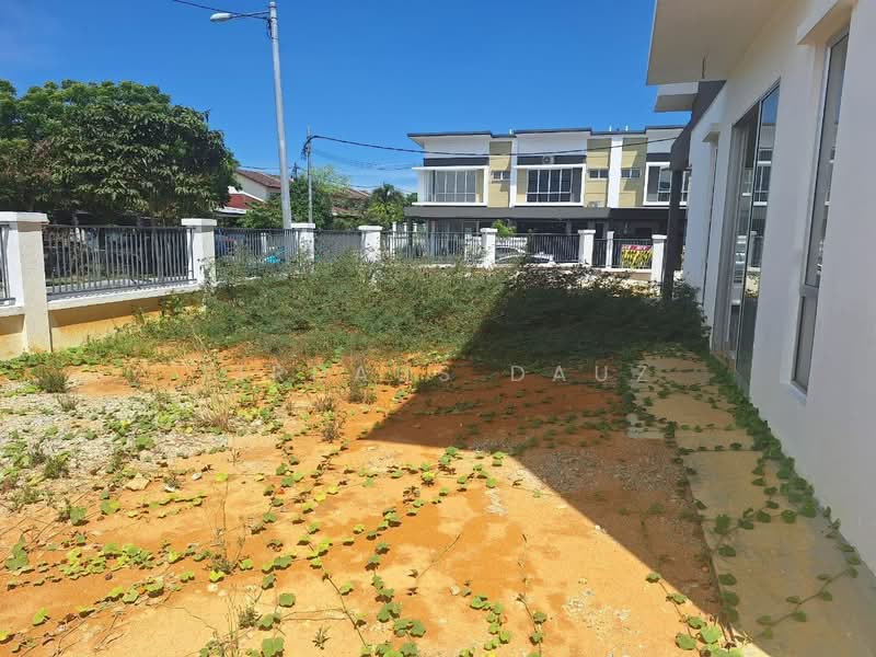 2-storey Terraced House for Sale in Beranang (Selangor) - Firdaus Dauz - PropertyGuru.com.my