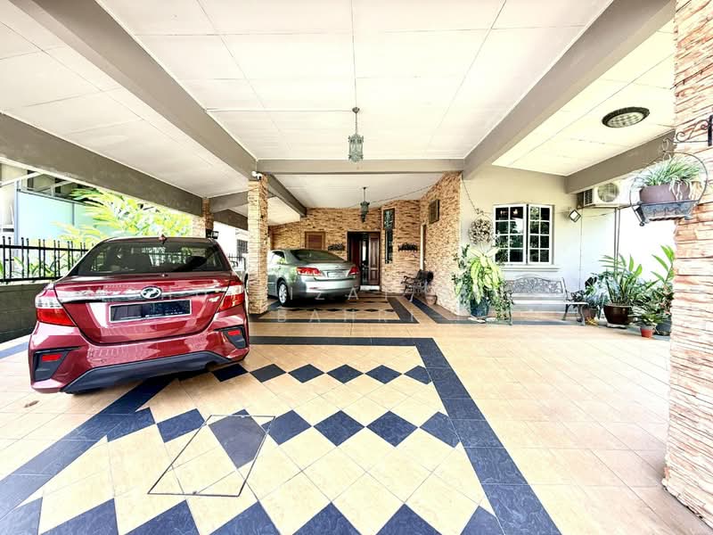 Bungalow for Sale in Hulu Kelang (Kuala Lumpur) - Mohd Aizat Saiful Bahri - Exterior - PropertyGuru.com.my
