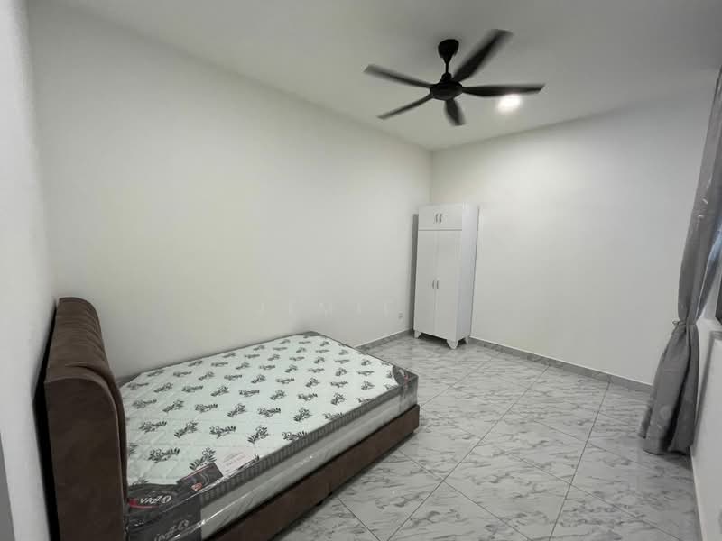 Cluster House for Rent in Taman Ekoflora (Johor Bahru) - Jemie . - Bedroom - PropertyGuru.com.my