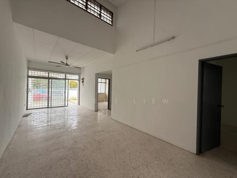 1-storey Terraced House for Sale in Bakri (Johor) - Albert Liew - Interior - PropertyGuru.com.my