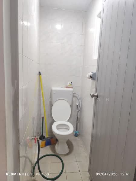 Rumah Teres 1 Tingkat untuk Disewa di Taman Century (Johor Bahru) - Nataine Goh - Bathroom - PropertyGuru.com.my