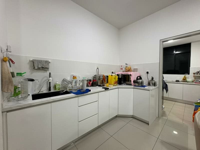 Condominium for Sale at Trinity Lemanja - Amy Yap - Kitchen - PropertyGuru.com.my
