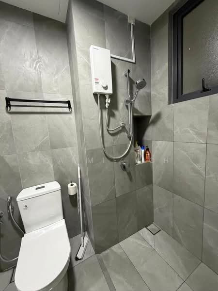 Servis Apartment untuk Disewa di Alira @ Metropark Subang - Cammie Loh - Bathroom - PropertyGuru.com.my