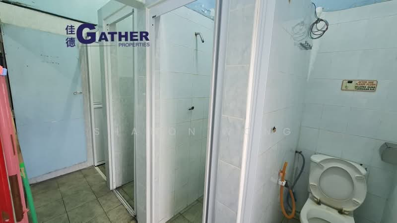 Shop for Sale in Ayer Itam (Penang) - Sharon Wong - Bathroom - PropertyGuru.com.my