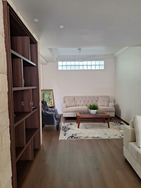 Bungalow for Sale in Kuala Lumpur (Kuala Lumpur) - Shermine Lim - Little Private Living Area  - PropertyGuru.com.my
