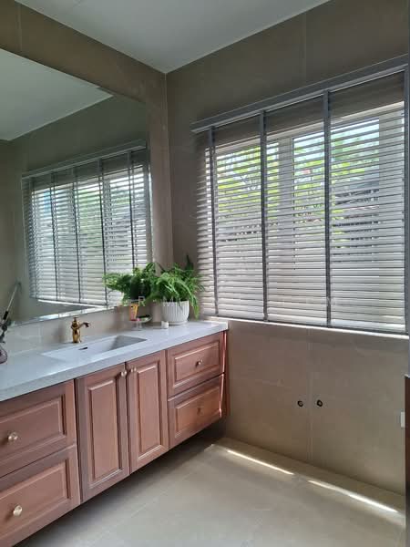 Bungalow for Sale in Kuala Lumpur (Kuala Lumpur) - Shermine Lim - Bathroom - PropertyGuru.com.my