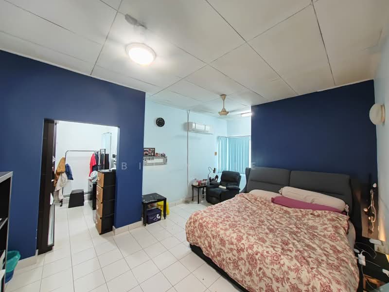 Rumah Teres 2 Tingkat untuk Dijual di Bukit Jelutong (Shah Alam) - Billy Lee - Bedroom - PropertyGuru.com.my