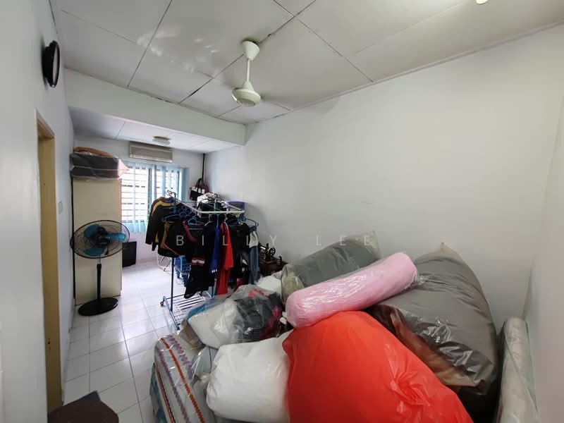 Rumah Teres 2 Tingkat untuk Dijual di Bukit Jelutong (Shah Alam) - Billy Lee - Interior - PropertyGuru.com.my