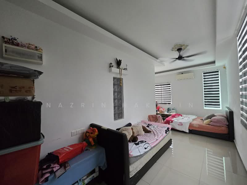 2-storey Terraced House for Sale in Bukit Raja (Selangor) - Nazrin Hakimin - PropertyGuru.com.my