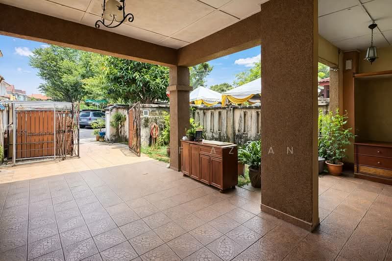 Terraced House for Sale in Taman Bukit Subang (Shah Alam) - Ashraf Azwan - Exterior - PropertyGuru.com.my