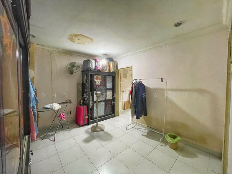 Rumah Teres 2 Tingkat untuk Dijual di Bandar Baru Bangi (Selangor) - Mohd Aizat Saiful Bahri - Bedroom - PropertyGuru.com.my