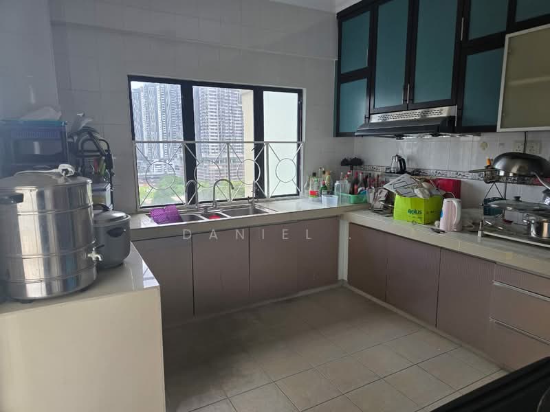 Condominium for Sale at Maxwell Towers - DANIEL . - Kitchen - PropertyGuru.com.my