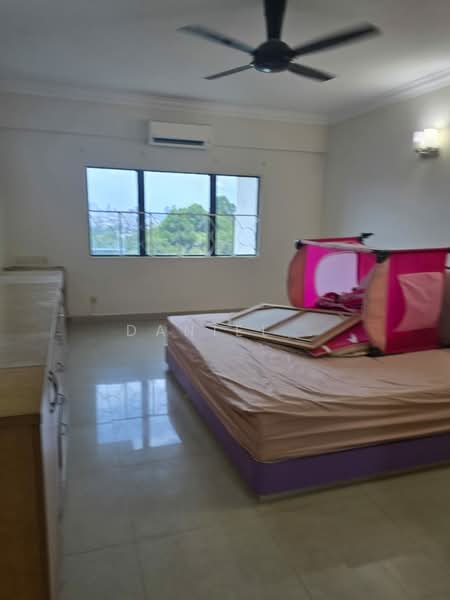 Condominium for Sale at Maxwell Towers - DANIEL . - Bedroom - PropertyGuru.com.my