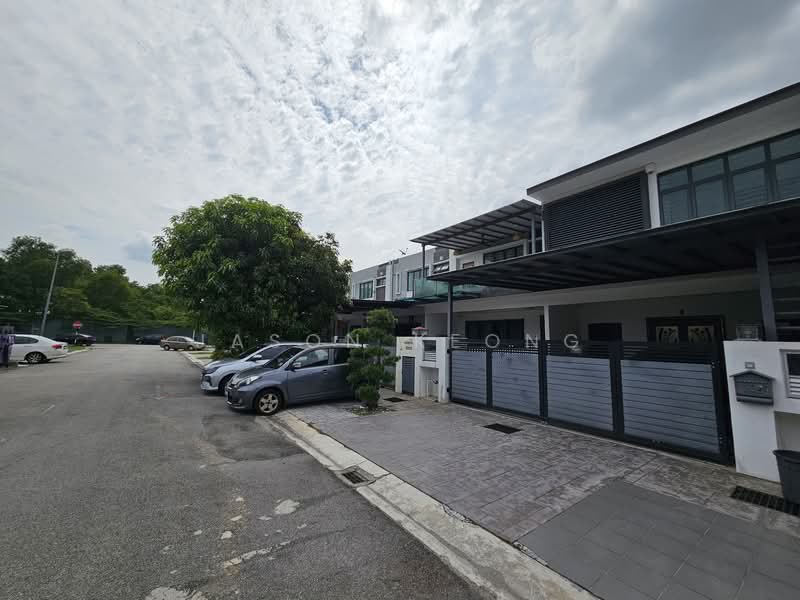 Rumah Teres 2 Tingkat untuk Dijual di Lakeside Residences (Puchong) - Jason Keong - Exterior - PropertyGuru.com.my