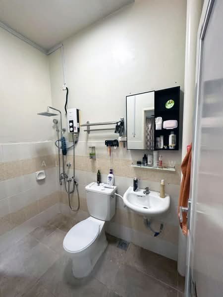 Rumah Teres 1.5 Tingkat untuk Dijual di Bakri (Johor) - Albert Liew - Bathroom - PropertyGuru.com.my