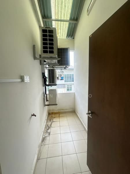 Rumah Bandar untuk Dijual di Taman Sutera Utama (Skudai) - Jeny Loo - Balcony - PropertyGuru.com.my