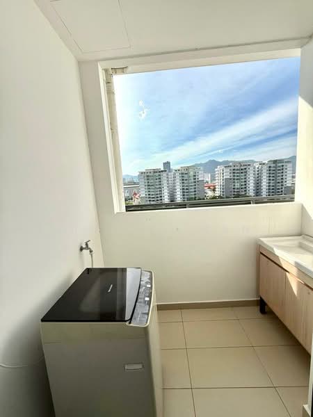 Condominium for Rent at Queens Residences Q2 @ Queens Waterfront - Vincent Tan - Balcony - PropertyGuru.com.my