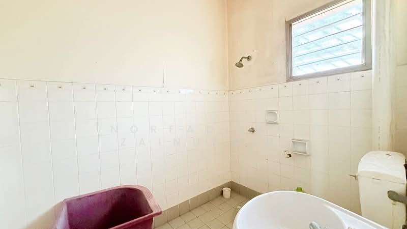 Rumah Teres 2 Tingkat untuk Dijual di Klang (Selangor) - NORFADILAH ZAINUDDIN - Bathroom - PropertyGuru.com.my