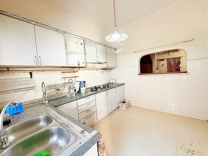 Rumah Teres 2 Tingkat untuk Dijual di Klang (Selangor) - NORFADILAH ZAINUDDIN - Kitchen - PropertyGuru.com.my