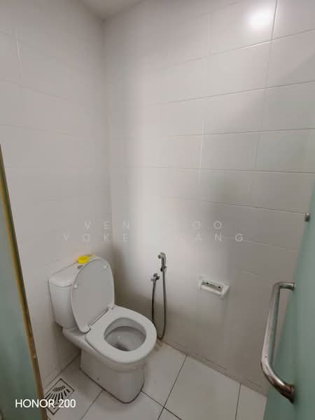 Servis Apartment untuk Disewa di Trefoil - Veni Foo Yoke Fuang - Bathroom - PropertyGuru.com.my