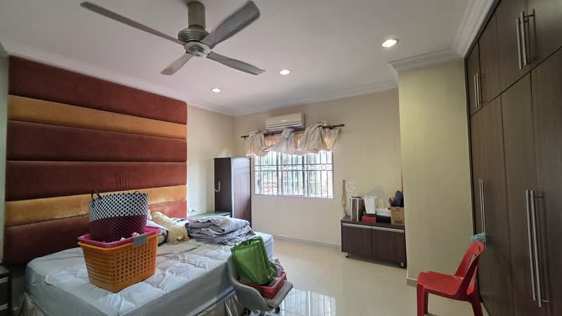 2-storey Terraced House for Sale in Kota Kemuning (Shah Alam) - JJ Wang - Bedroom - PropertyGuru.com.my
