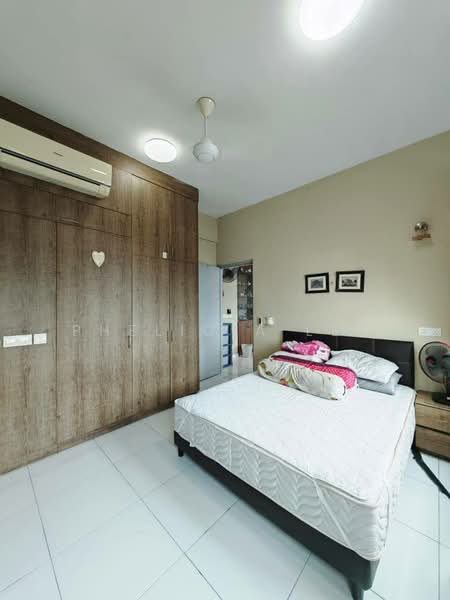 Servis Apartment untuk Dijual di The Sky Executive Suites - Phelicia Lee - Bedroom - PropertyGuru.com.my