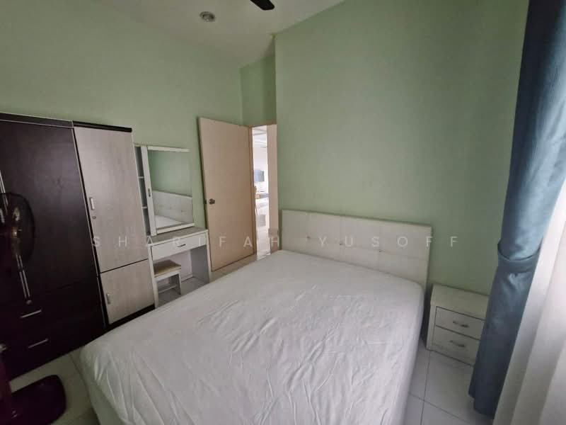 Kondominium untuk Dijual di Kristal View - Sharifah Yusoff - Bedroom - PropertyGuru.com.my